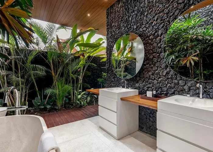 Flow 20 Elegant 3br Tropical Retreat * Ubud (Bali)